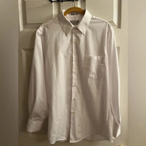 VAN HEUSEN~WHITE DRESS SHIRT~NWOT~SIZE 15.5